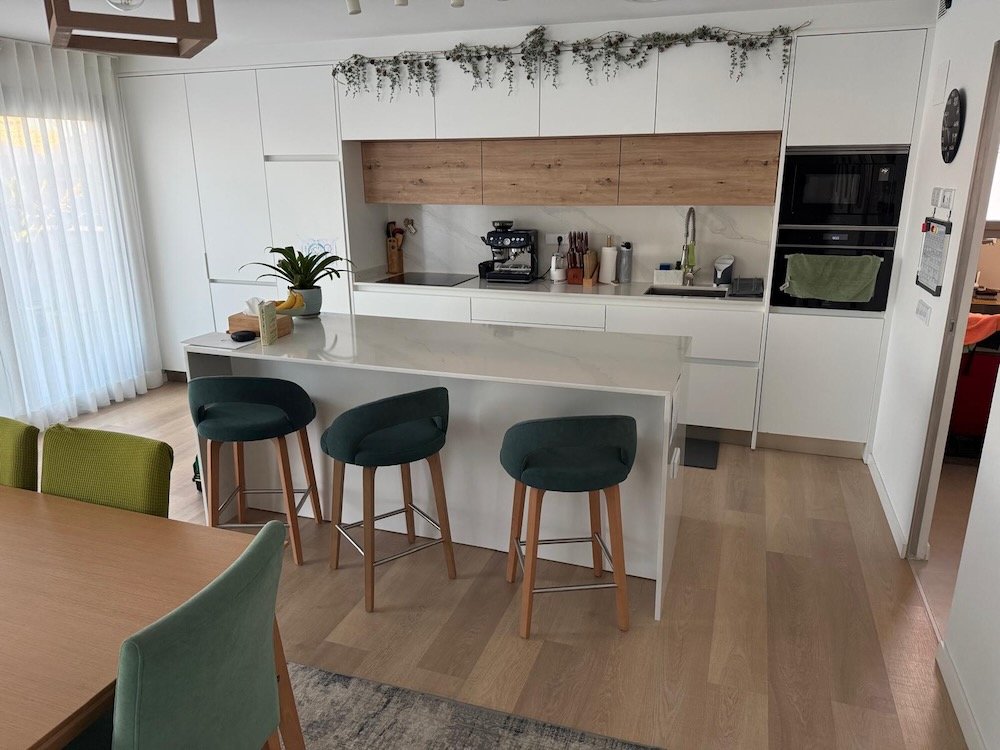 Property 2442 - Image 11